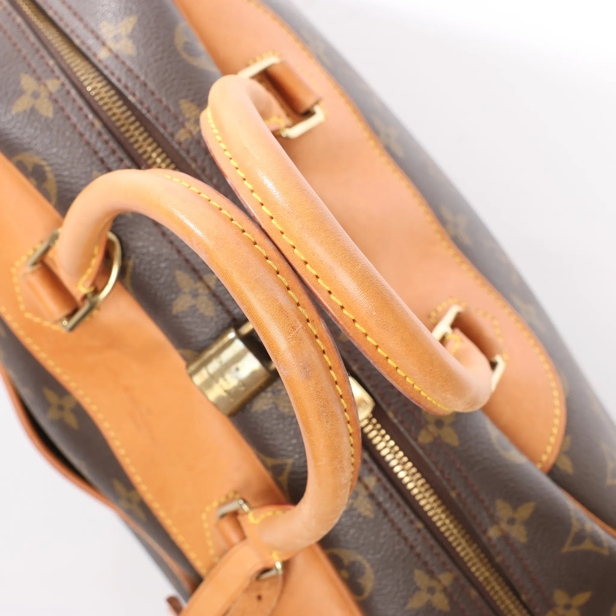 Louis Vuitton Deauville Monogram Canvas Handbag in Brown M47270