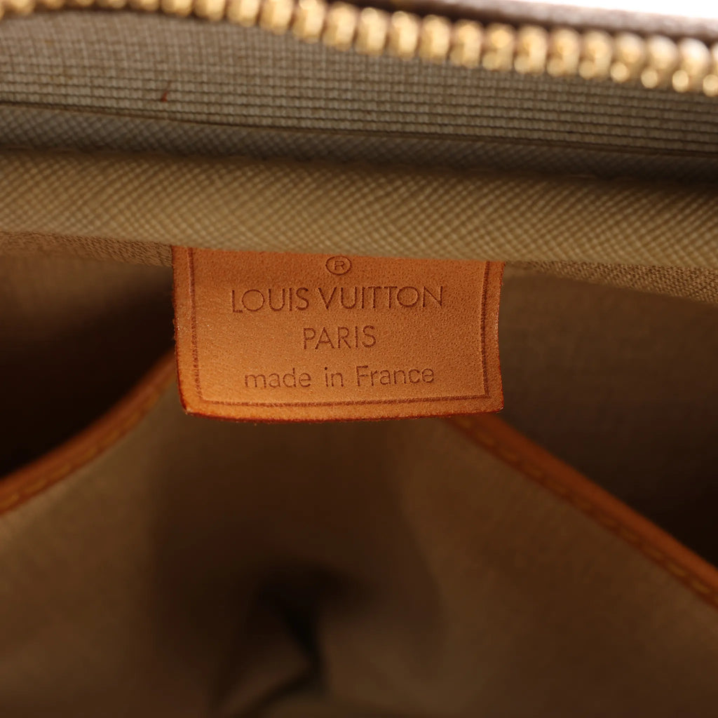 Louis Vuitton Deauville Monogram Canvas Handbag in Brown M47270