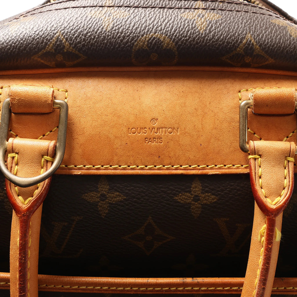Louis Vuitton Deauville Monogram Canvas Handbag in Brown M47270