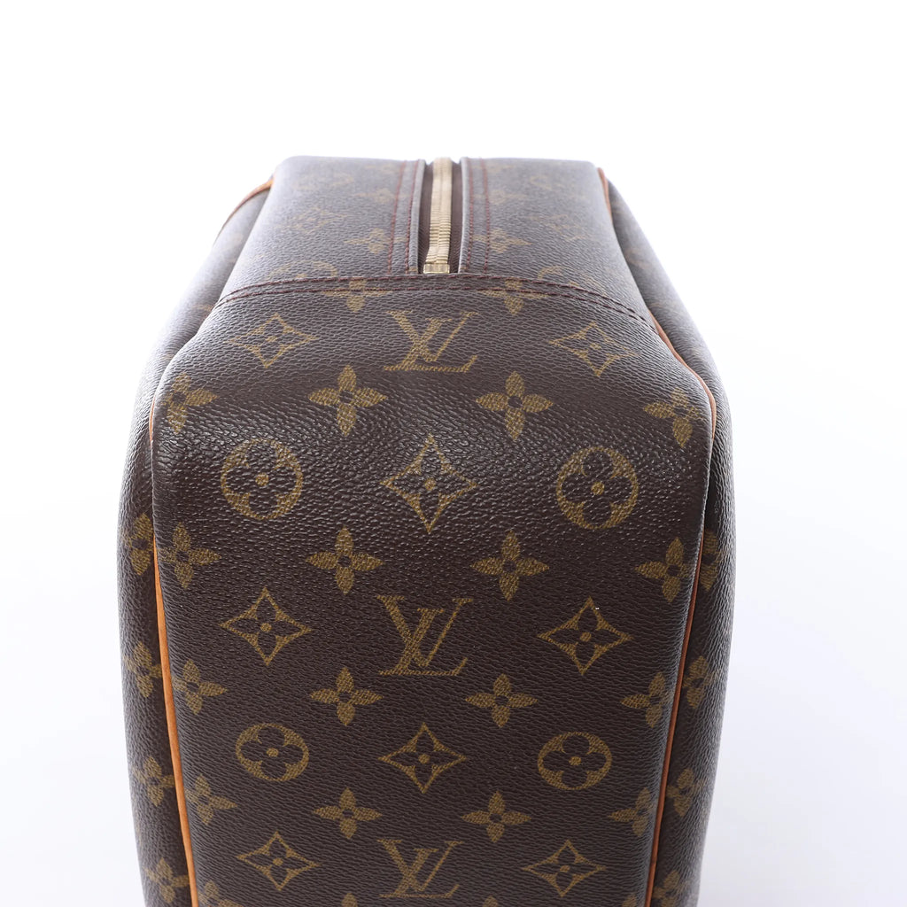 Louis Vuitton Deauville Monogram Canvas Handbag in Brown M47270