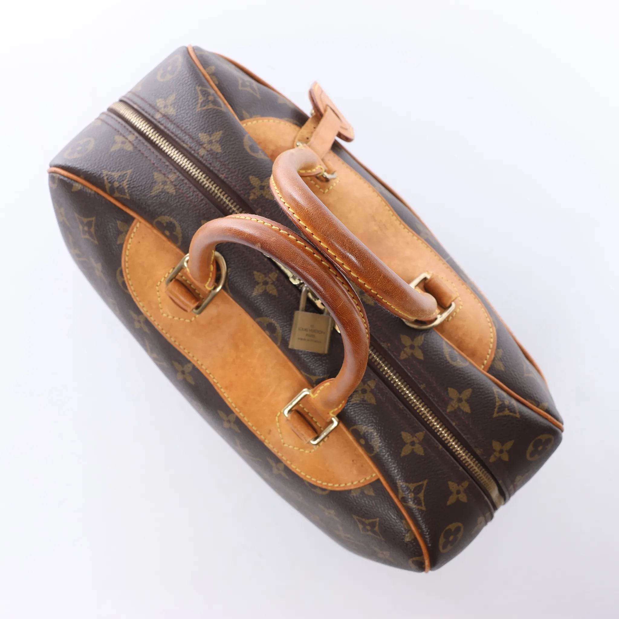 Louis Vuitton Deauville Monogram Canvas Handbag in Brown M47270