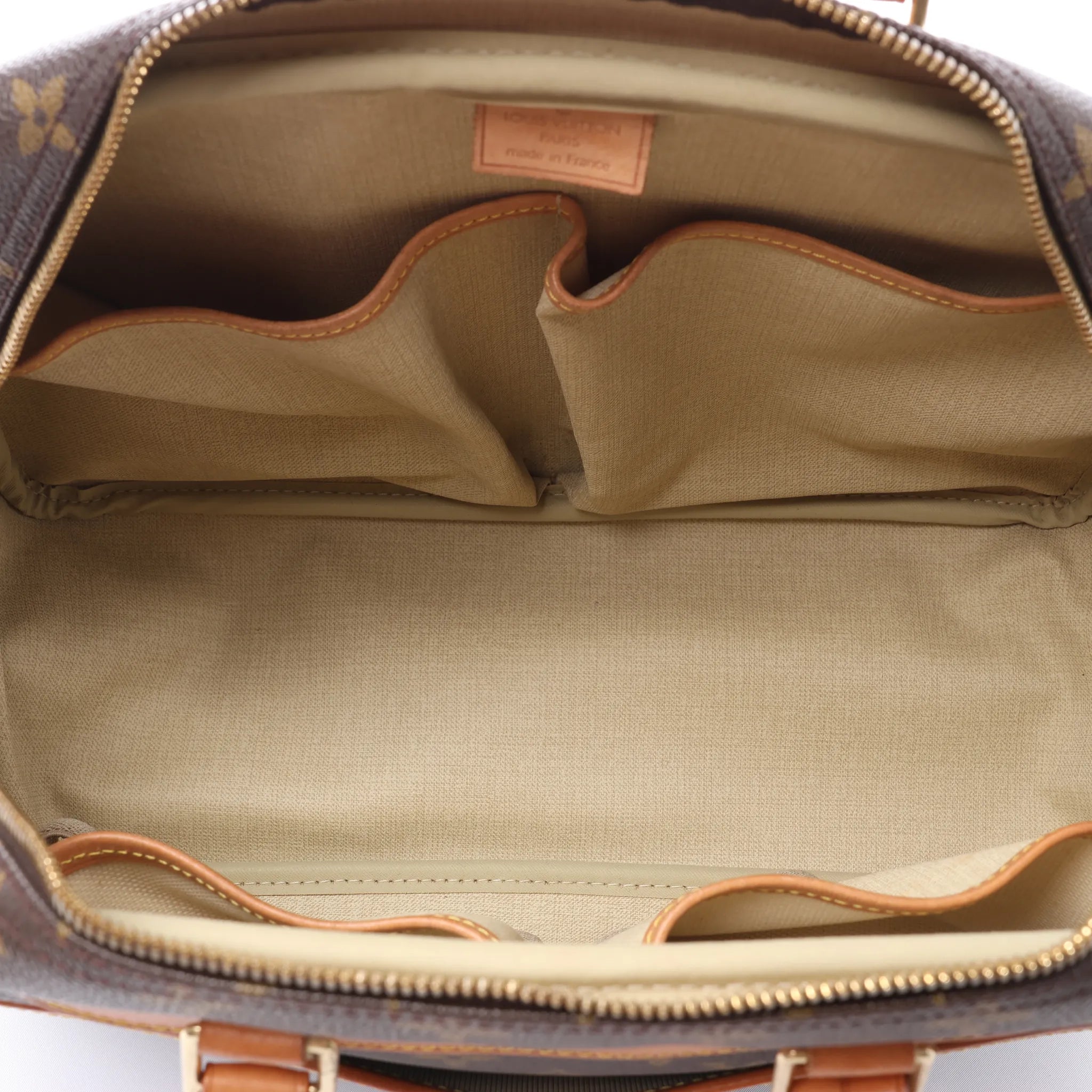 Louis Vuitton Deauville Monogram Canvas Handbag in Brown M47270