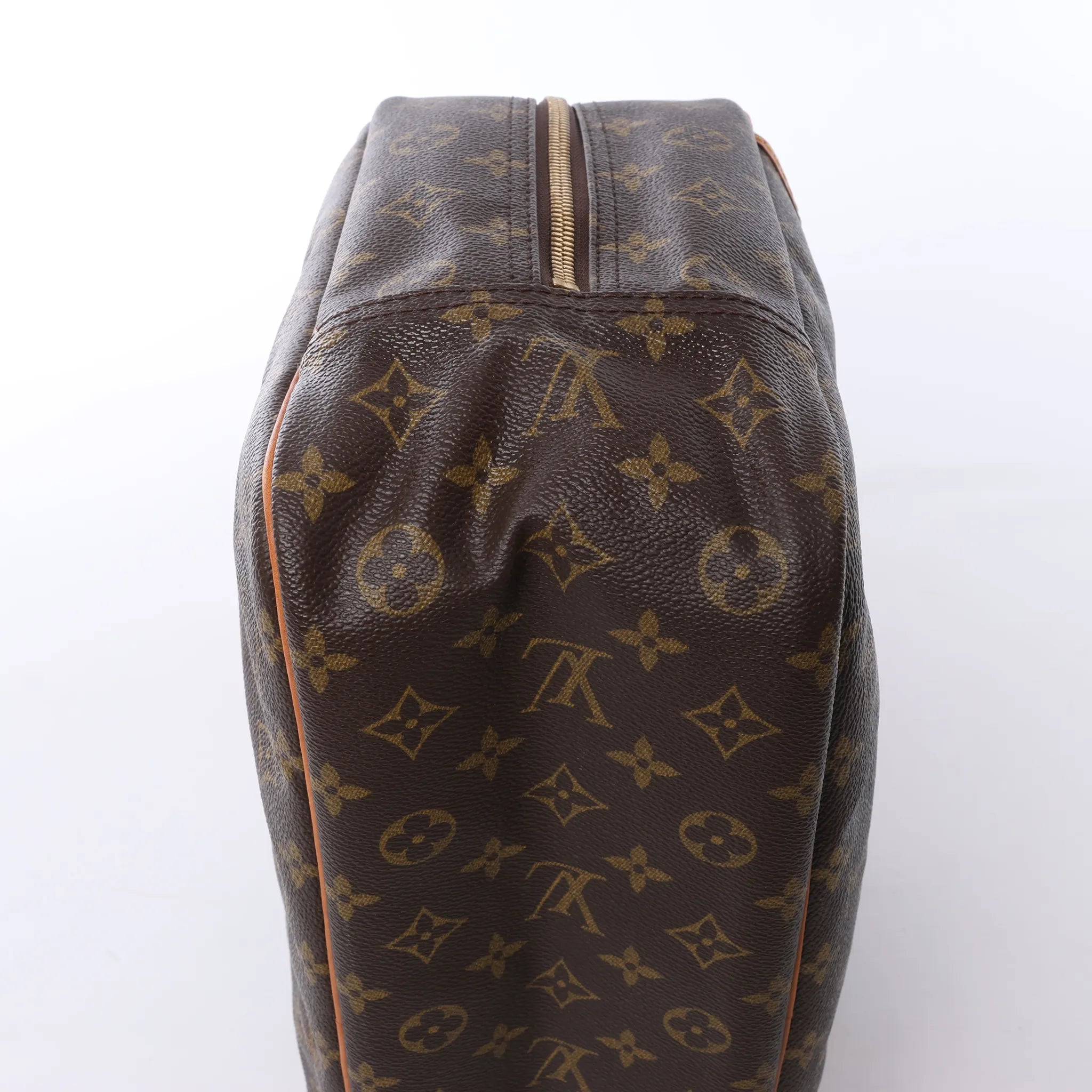 Louis Vuitton Deauville Monogram Canvas Handbag in Brown M47270