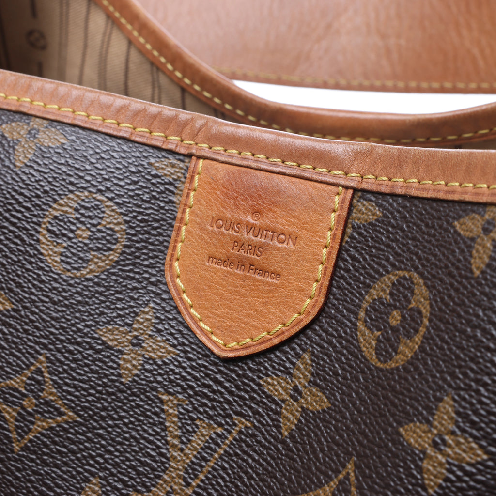 Louis Vuitton Delightful MM Monogram Canvas Shoulder Bag in Brown M40353
