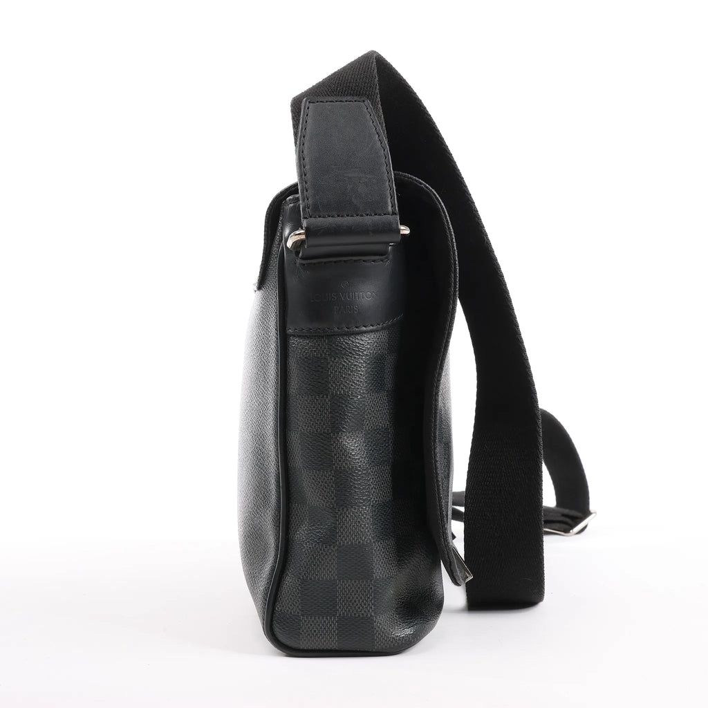 Louis Vuitton Damier Graphite District PM Messenger Crossbody Bag N41028
