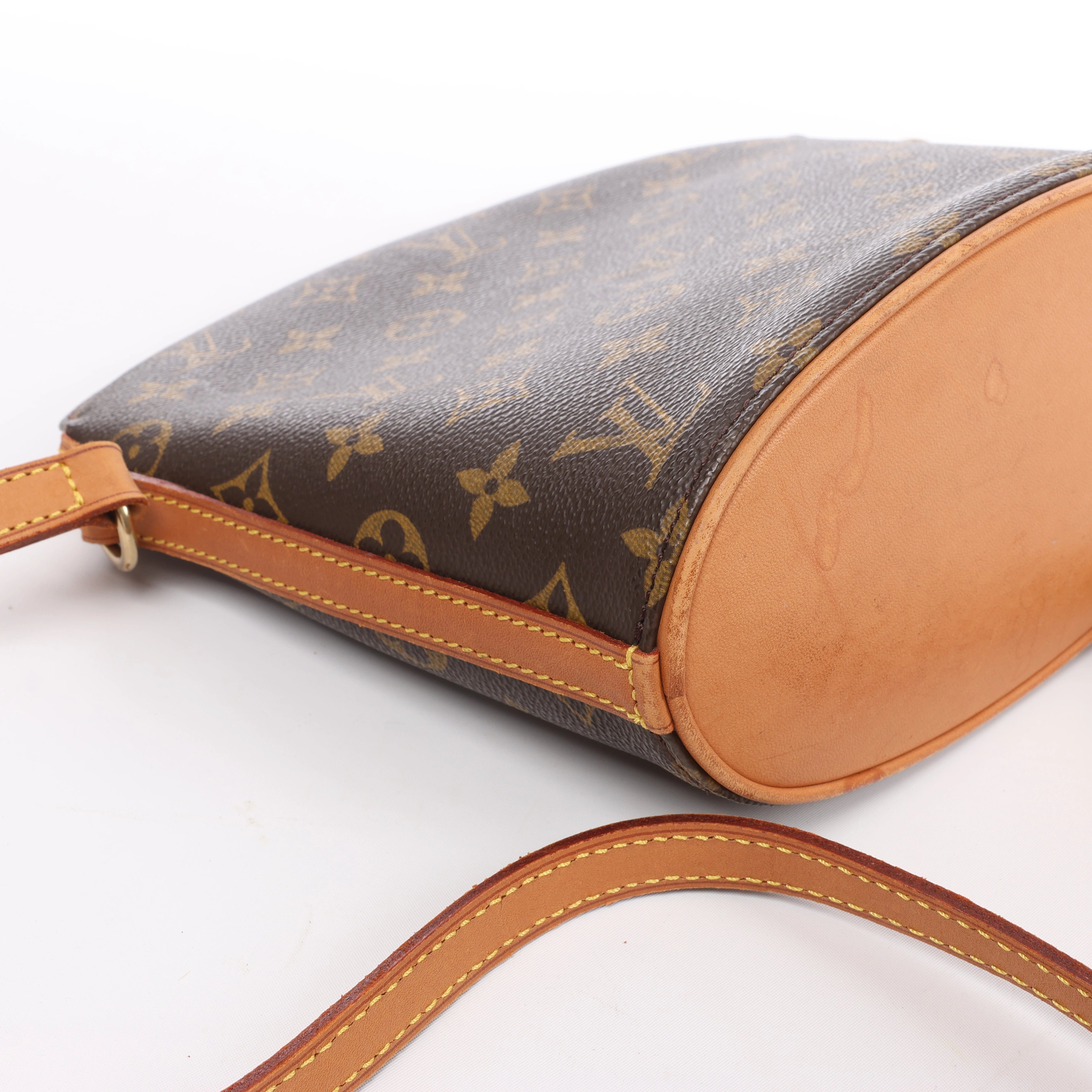 Louis Vuitton Drouot Monogram Canvas Crossbody Bag in Brown M51290