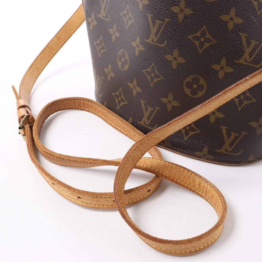 Louis Vuitton Drouot Monogram Canvas Crossbody Bag in Brown M51290