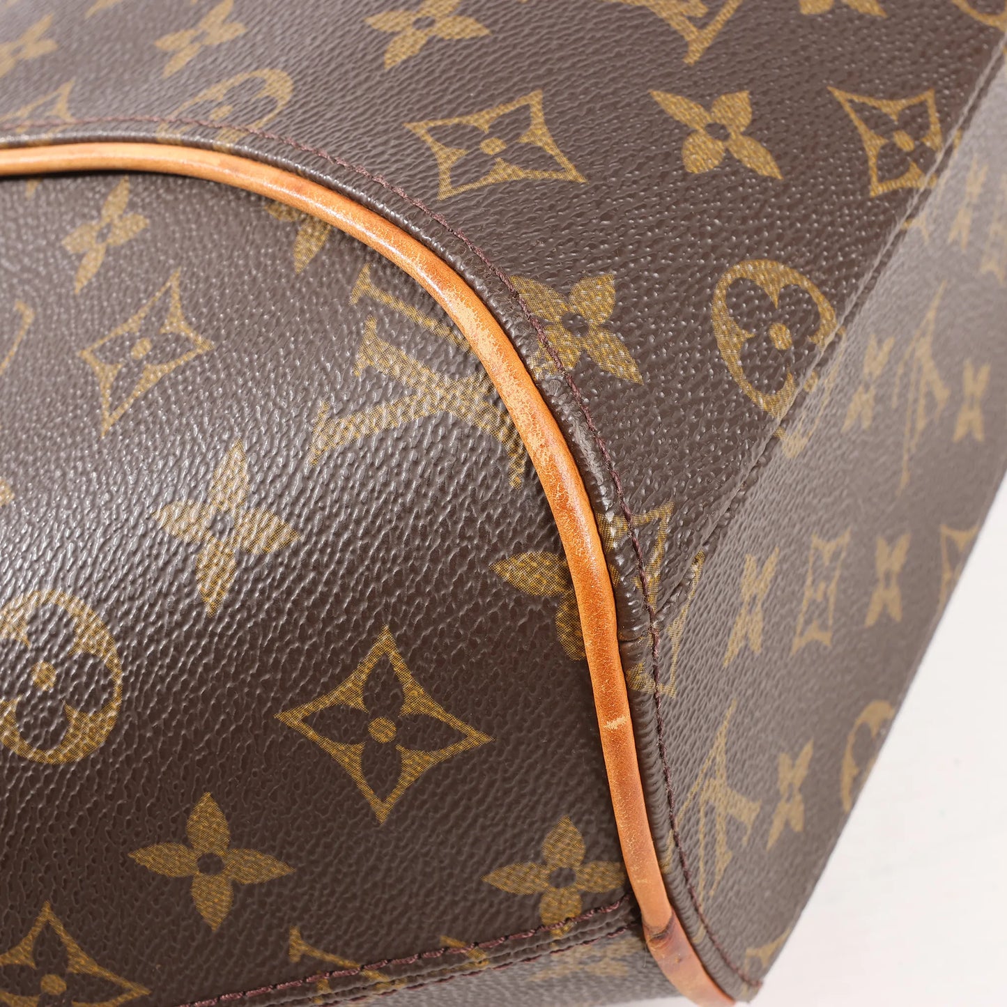 Louis Vuitton Monogram Canvas Ellipse Shoulder Bag in Brown M51128