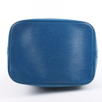 Sac bandoulière Louis Vuitton Noé en cuir épi bleu M44005