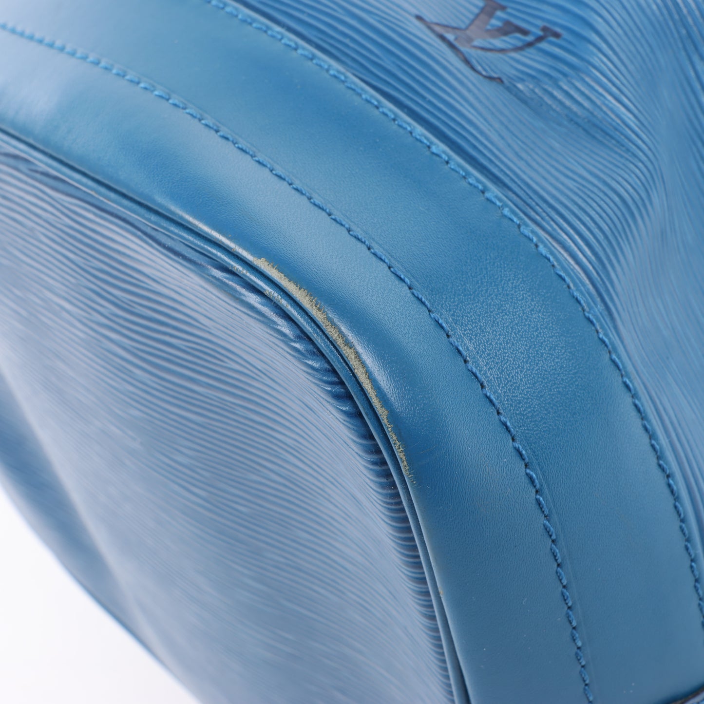 Sac bandoulière Louis Vuitton Noé en cuir épi bleu M44005