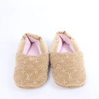 Louis Vuitton Dreamyline Monogram Fabric Slipper in Beige×Pink, Size EU 39