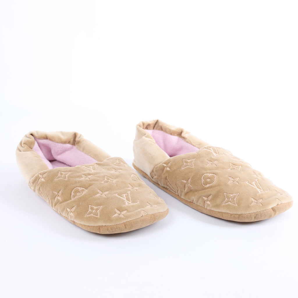 Louis Vuitton Dreamyline Monogram Fabric Slipper in Beige×Pink, Size EU 39