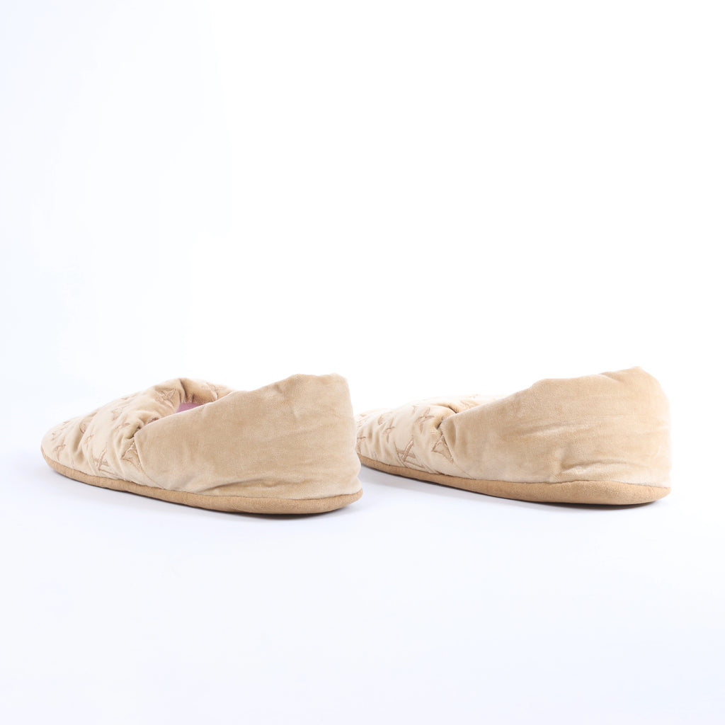 Louis Vuitton Dreamyline Monogram Fabric Slipper in Beige×Pink, Size EU 39