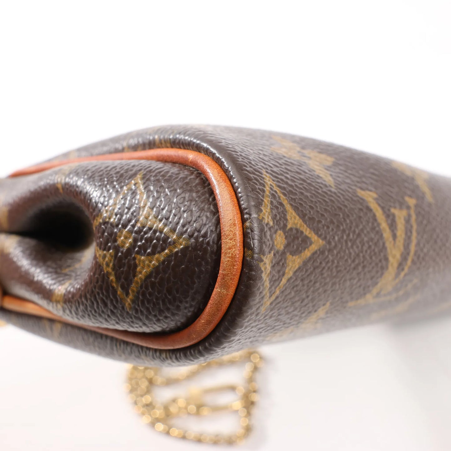 Louis Vuitton Monogram Eva Crossbody bag in Brown M95567