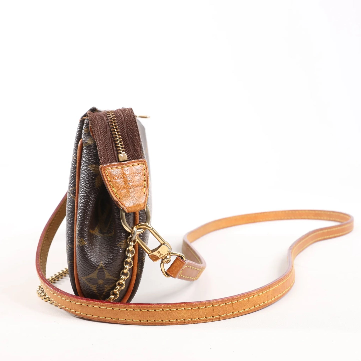 Louis Vuitton Monogram Eva Crossbody bag in Brown M95567