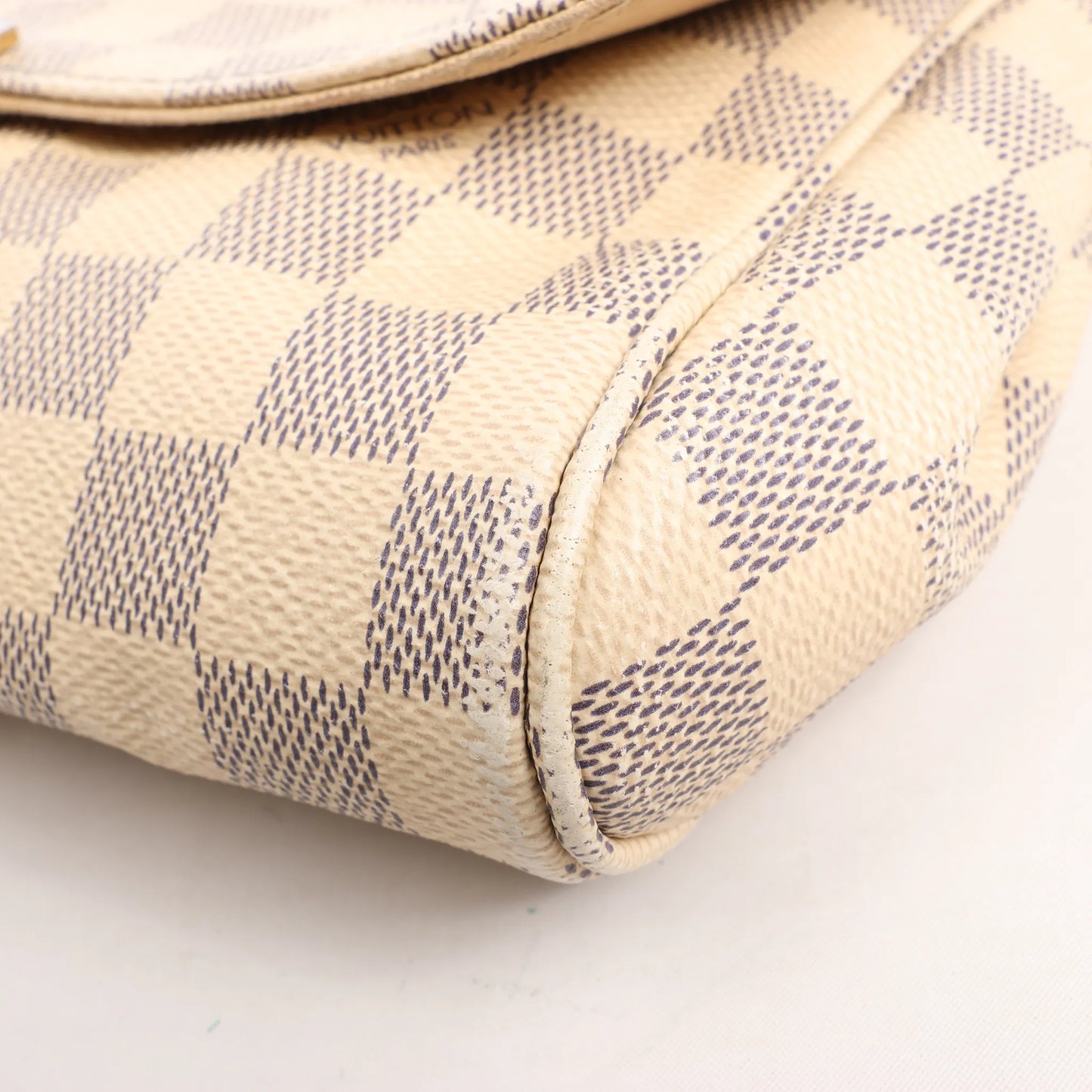 Louis Vuitton Favorite MM Damier Azur Shoulder Bag in Beige N41275