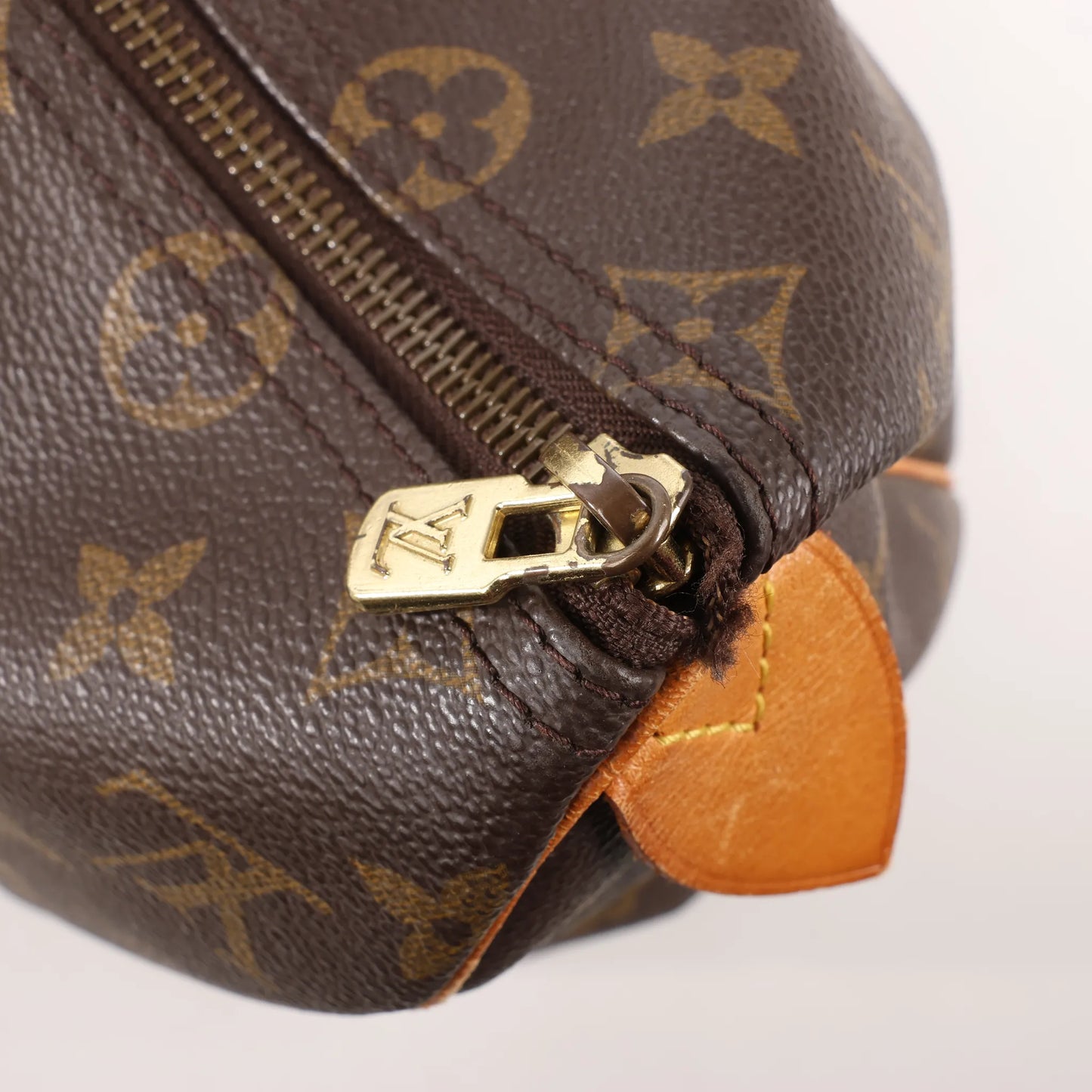 Louis Vuitton Flanerie 45 Monogram Shoulder Bag in Brown M51115