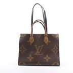 Louis Vuitton Giant Monogram Reverse On the Go MM in Brown M45321
