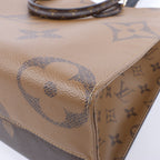 Louis Vuitton Giant Monogram Reverse On the Go MM in Brown M45321