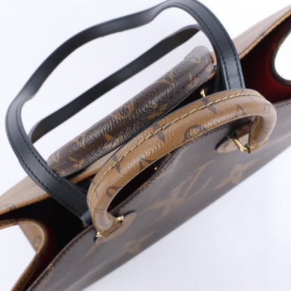 Louis Vuitton Giant Monogram Reverse On the Go MM en marron M45321