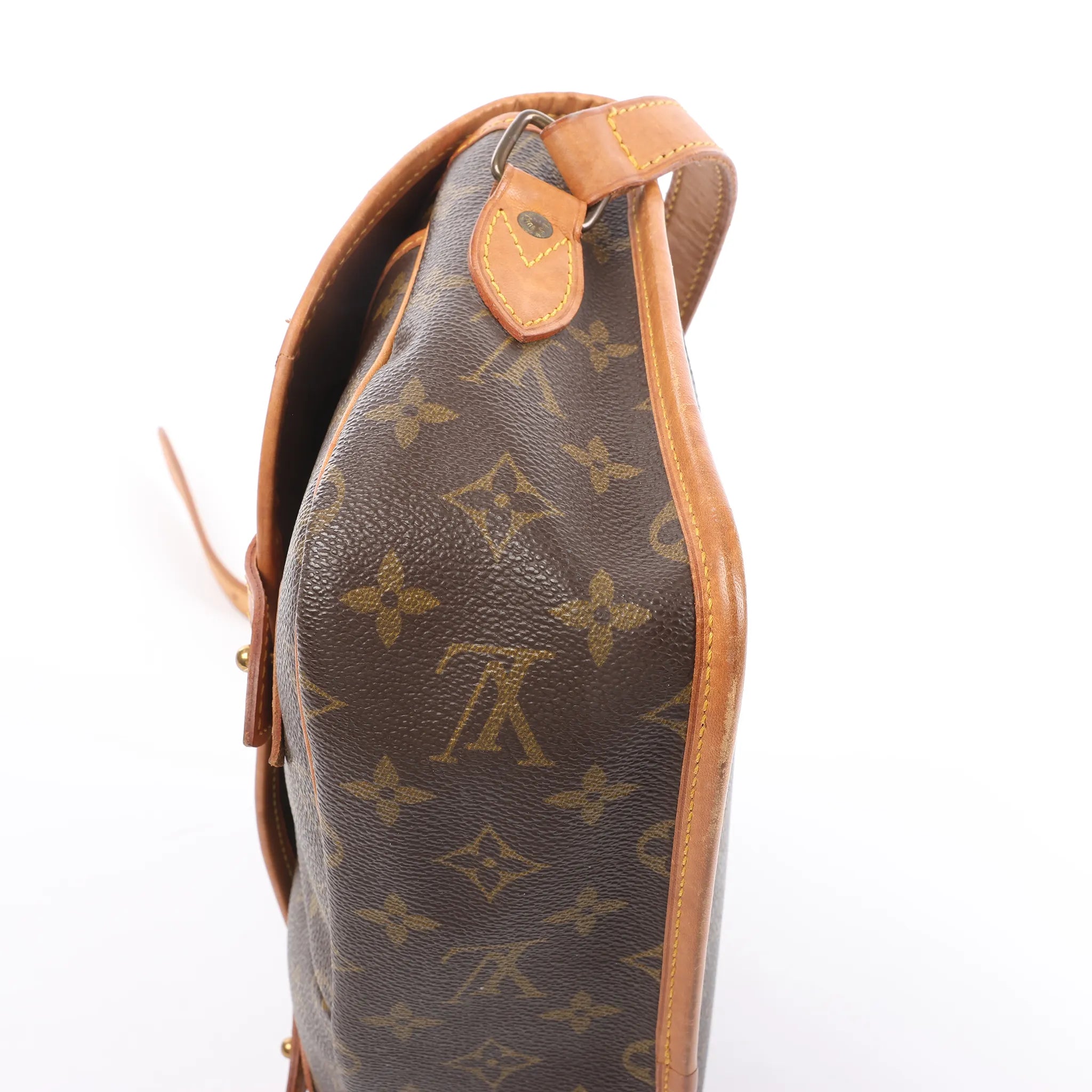 Louis Vuitton Gibecière MM Monogram Canvas Crossbody Bag in Brown M42247