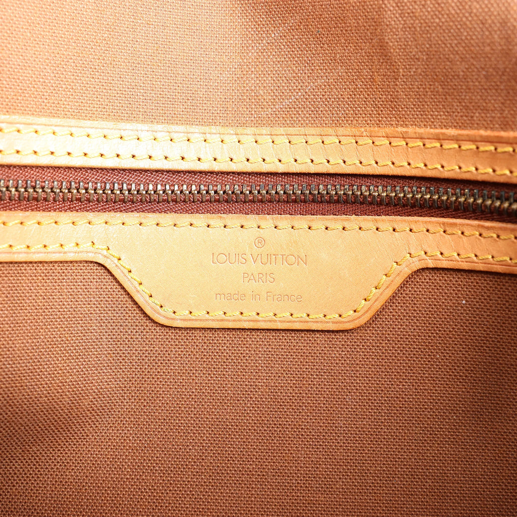 Louis Vuitton Gibecière MM Monogram Canvas Crossbody Bag in Brown M42247