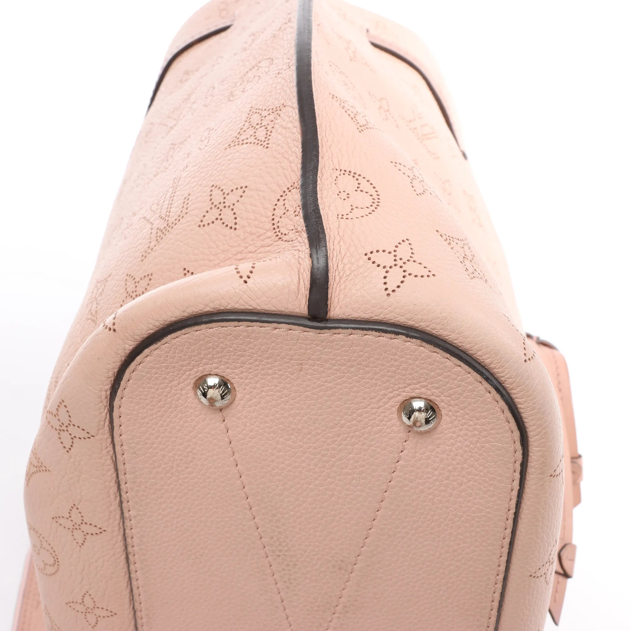 Louis Vuitton Girolata Mahina Monogram Handbag in Pink M54401