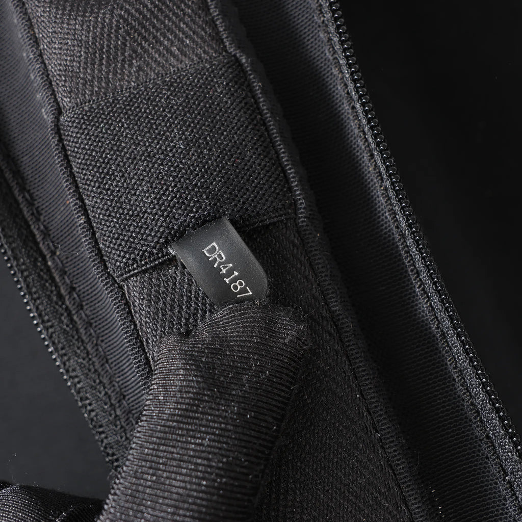 Louis Vuitton Horizon 60 Monogram Eclipse Travel Bag in Black