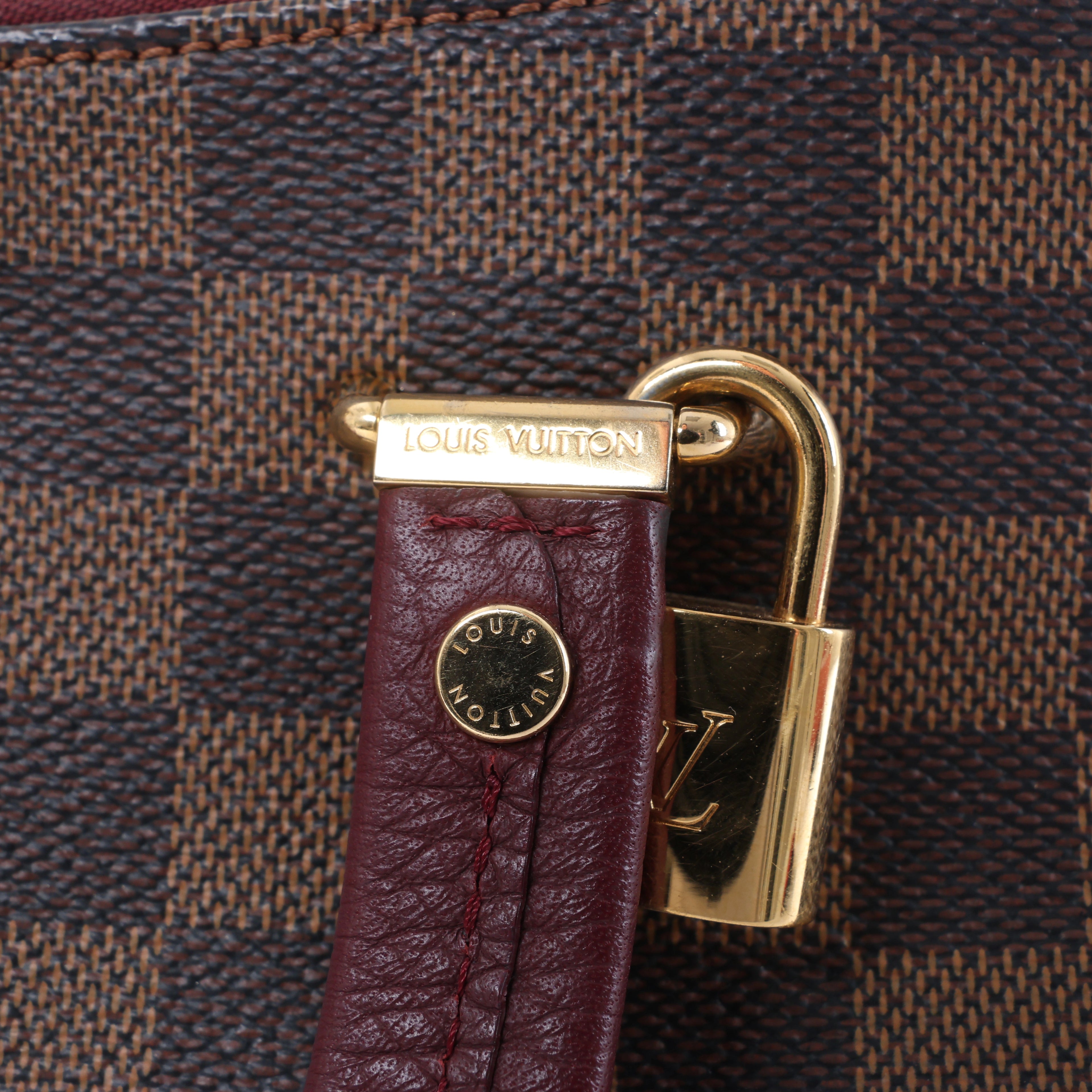 Louis Vuitton Damier Ebene Hyde Park Bolso de hombro N41014