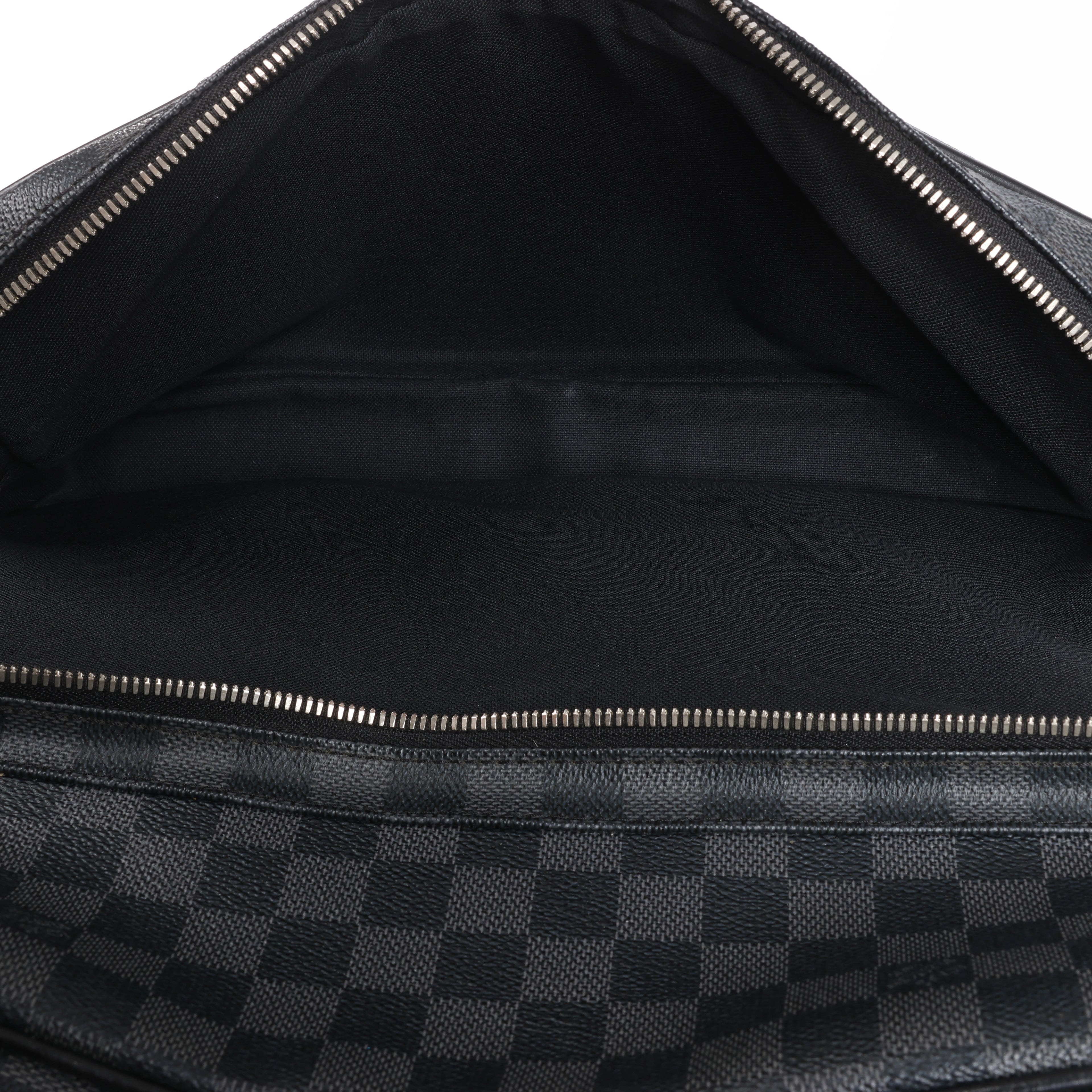 Louis Vuitton Sac Leoh Damier Graphite Messenger Crossbody Bag in Black N45252