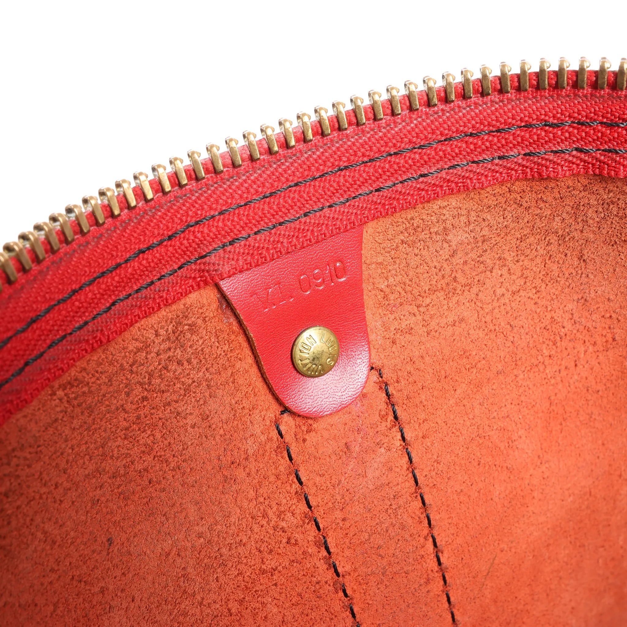 Louis Vuitton Keepall 45 Epi Leather Travel Bag in Red M42977