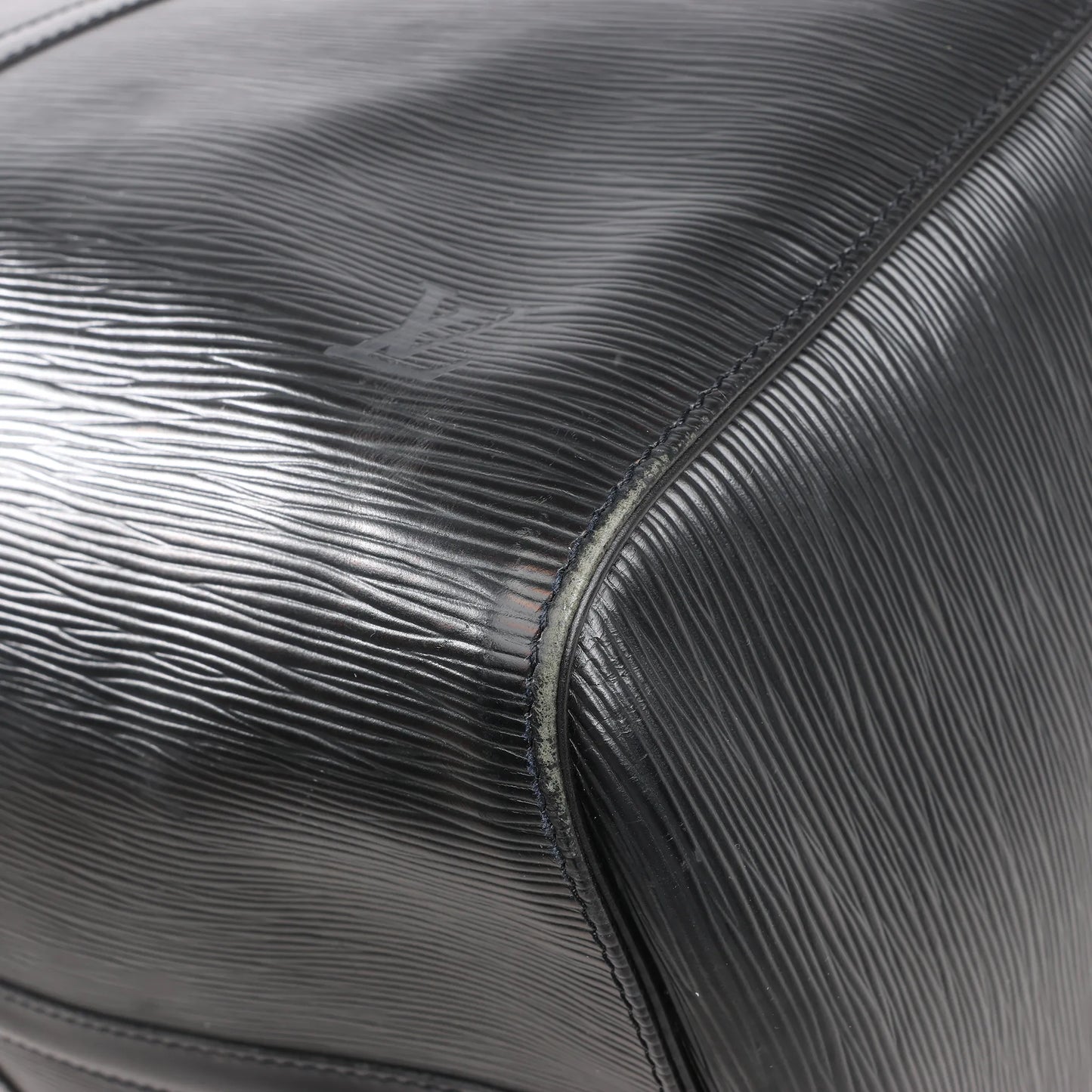 Louis Vuitton Epi Leather Keepall 50 Travel Bag in Black M42962