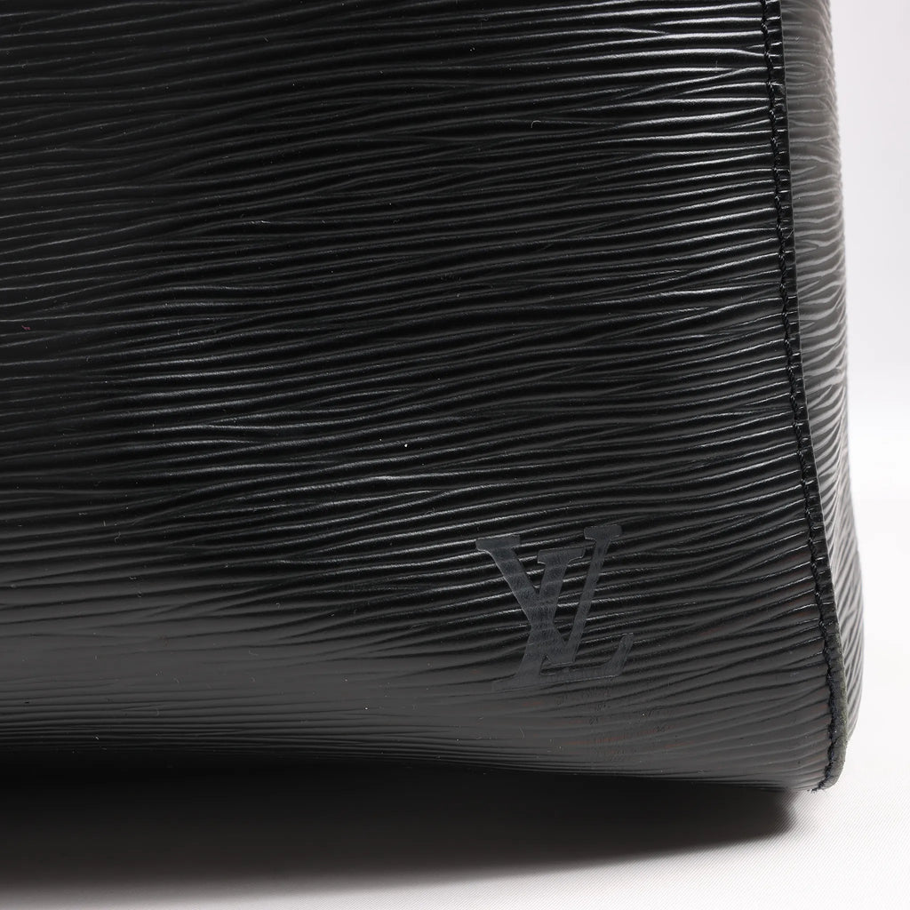 Louis Vuitton Epi Leather Keepall 50 Travel Bag in Black M42962