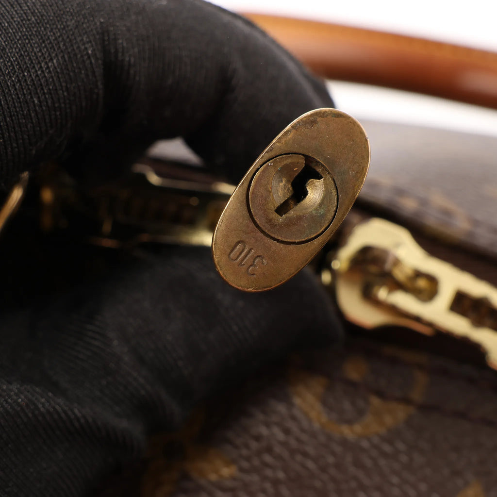 Louis Vuitton Keepall 50 Monogram Canvas Travel Bag in Brown M41426