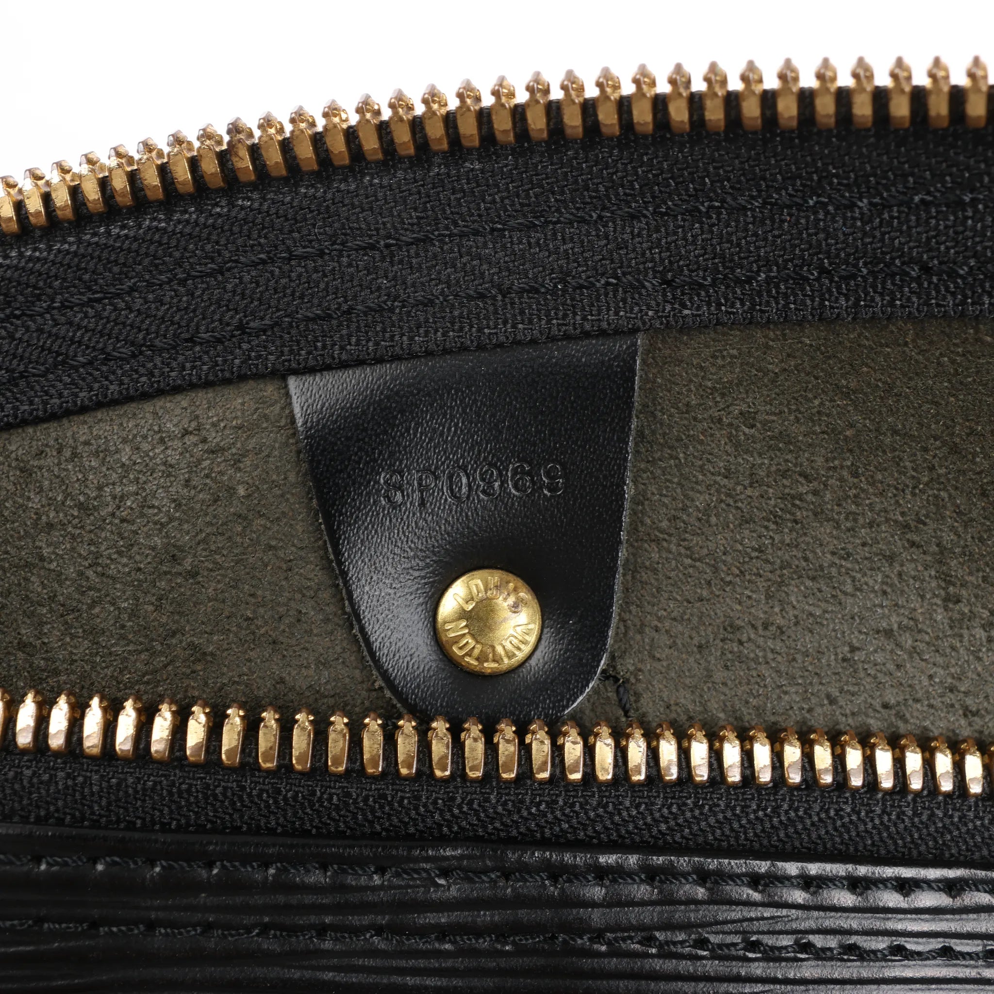 Louis Vuitton Keepall 50 Epi Leather Travel Bag in Black M42962