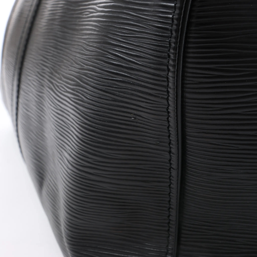 Louis Vuitton Keepall 50 Epi Leather Travel Bag in Black M42962