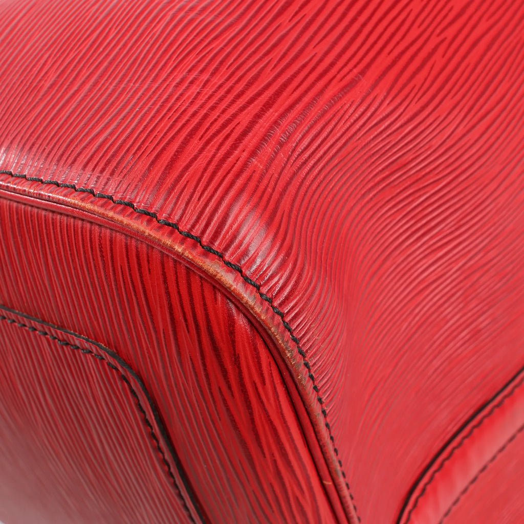 Louis Vuitton Keepall 55 Epi Leather Travel Bag in Red M42957