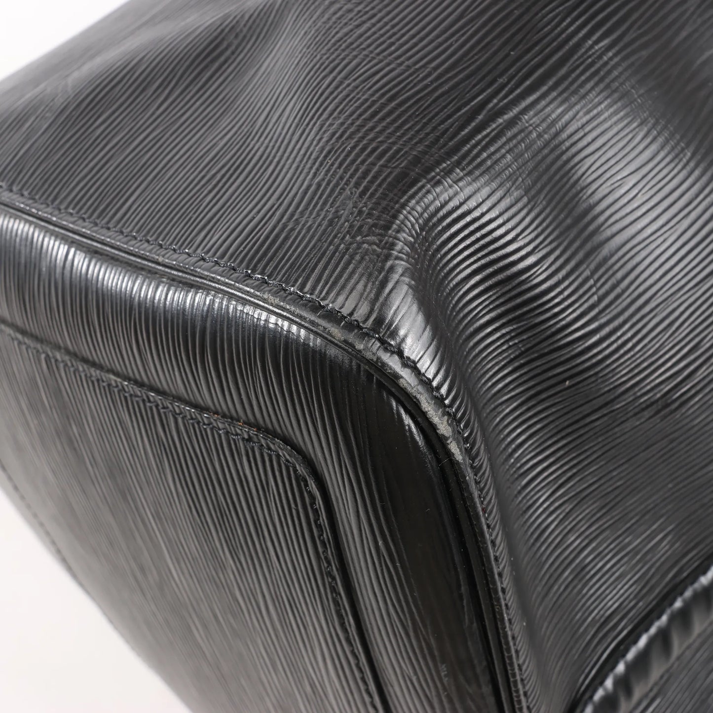 Louis Vuitton Epi Leather Keepall 55 Travel Bag in Black M59142