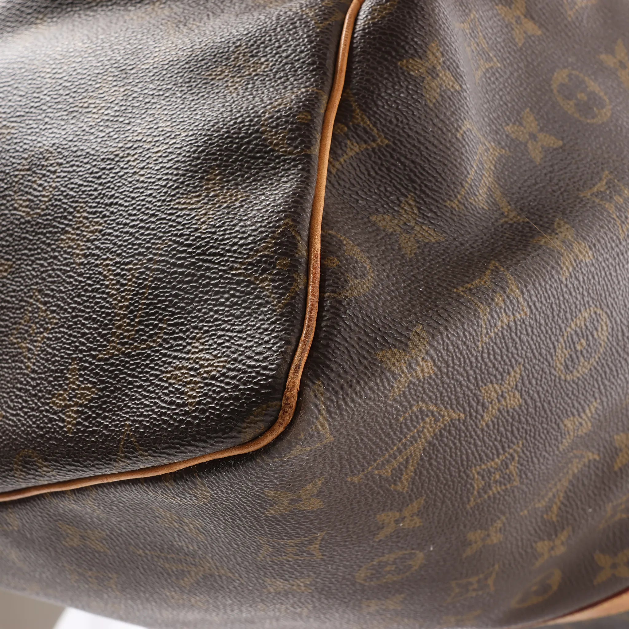 Louis Vuitton Keepall 55 Monogram Canvas Travel Bag in Brown M41424