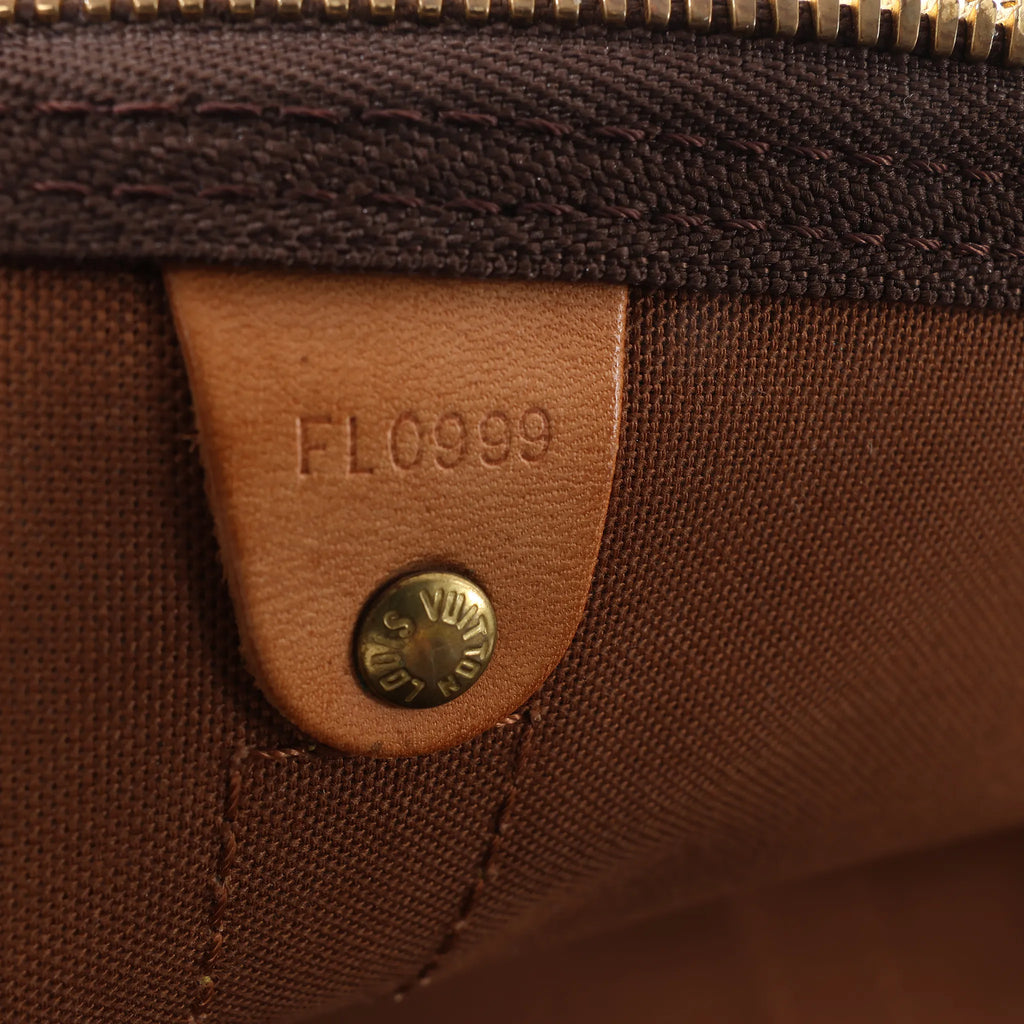 Louis Vuitton Keepall 55 Monogram Canvas Travel Bag in Brown M41424