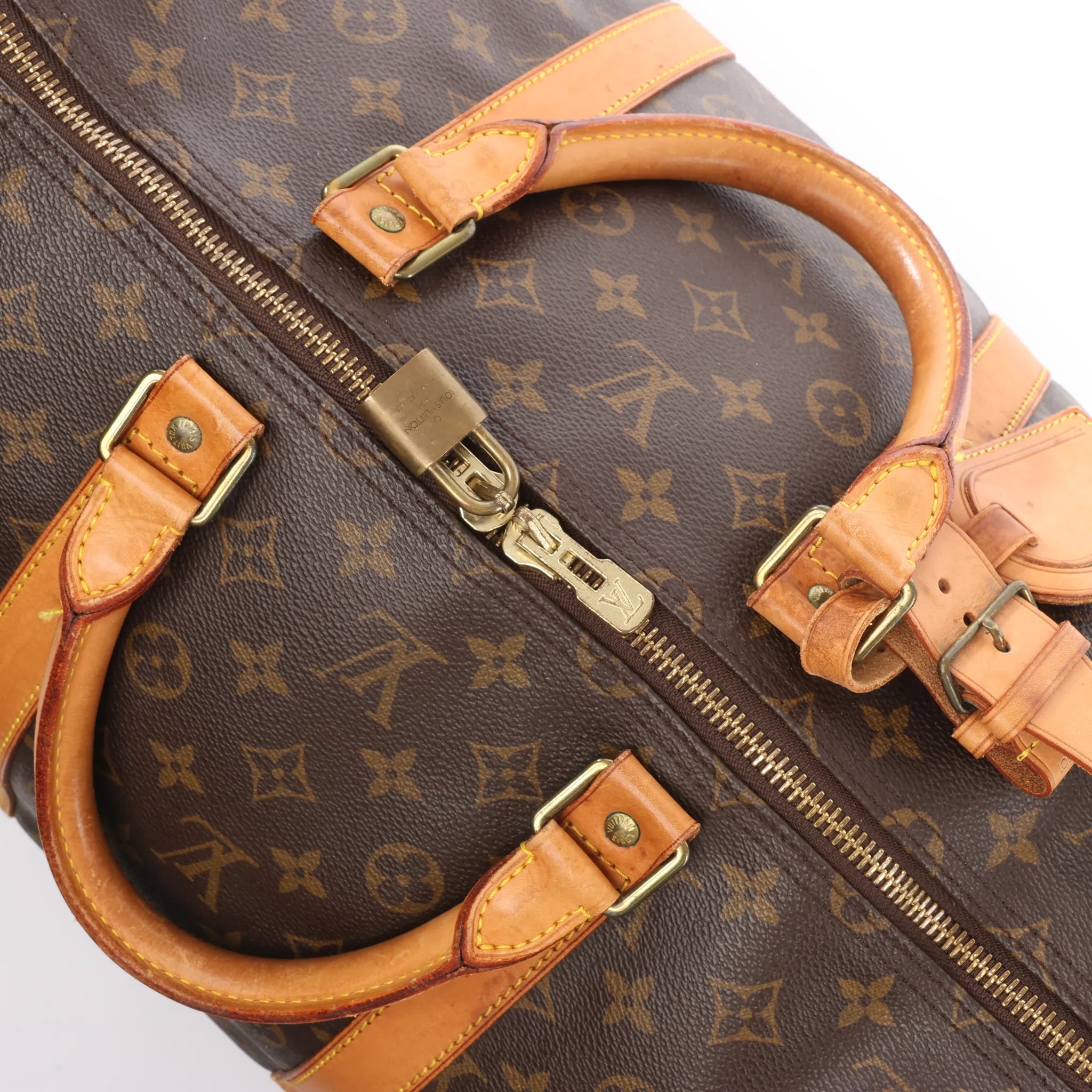 Louis Vuitton Keepall 55 Monogram Canvas Travel Bag in Brown M41424