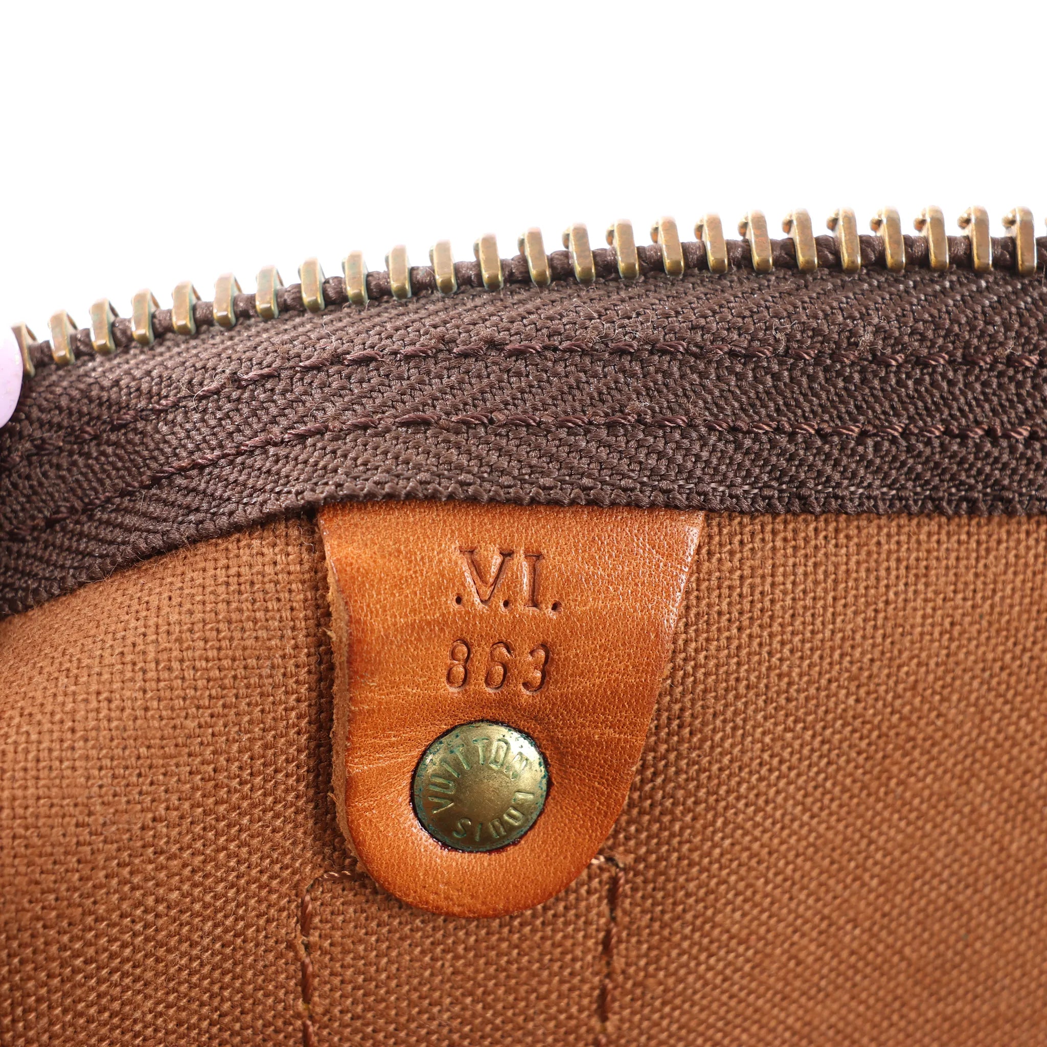 Louis Vuitton Keepall 55 Monogram Canvas Travel Bag in Brown M41424