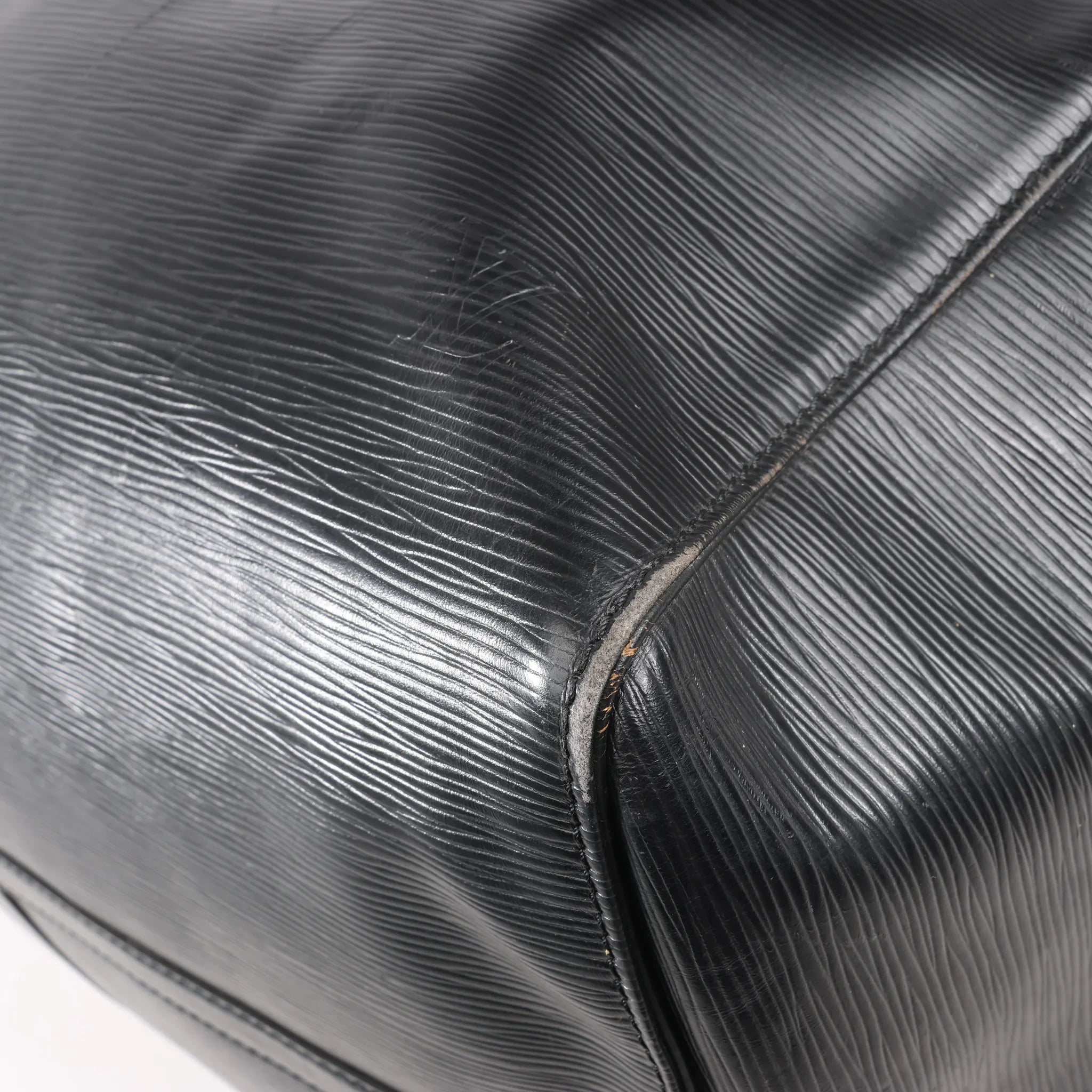 Louis Vuitton Epi Leather Keepall 60 Travel Bag in Black M42942