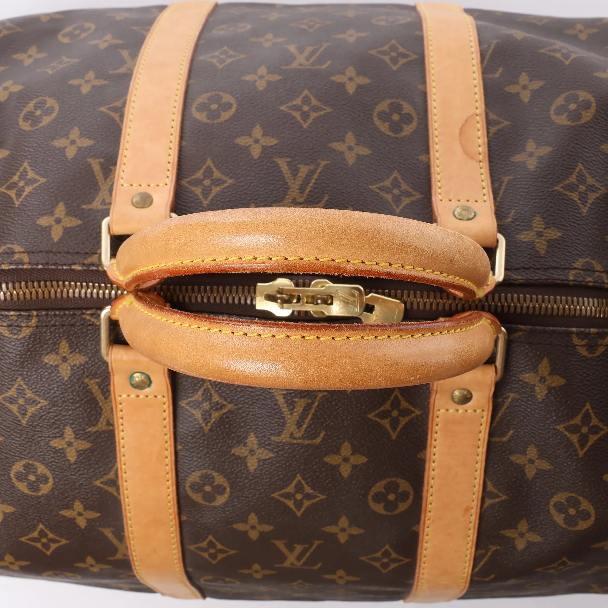 Louis Vuitton Keepall Bandoulière 55 Monogram Canvas Travel Bag in Brown M41414