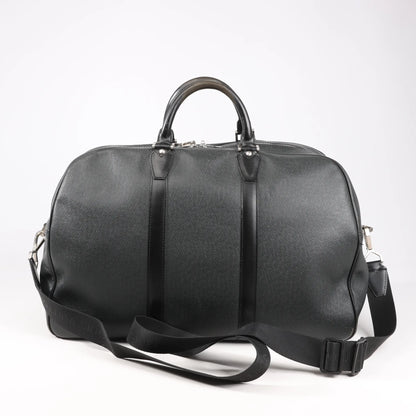 Louis Vuitton Taiga Leather Kendall PM Travel bag in Black M30122