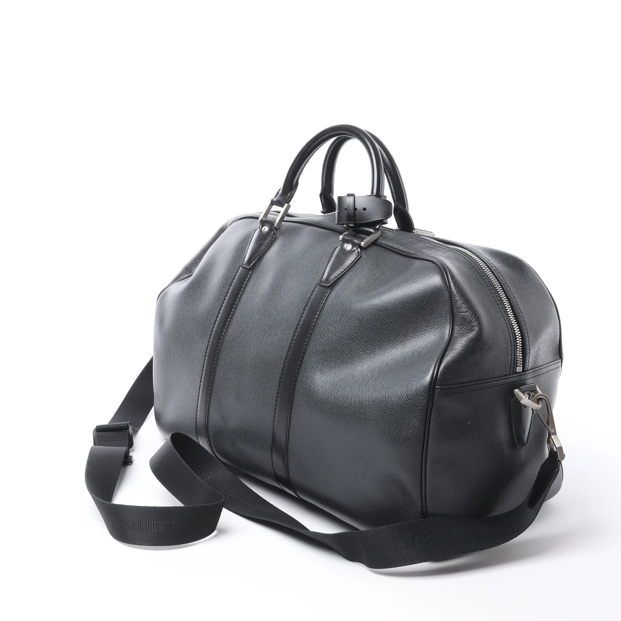 Louis Vuitton Kendall PM Taiga Leather Travel bag in Black M30122