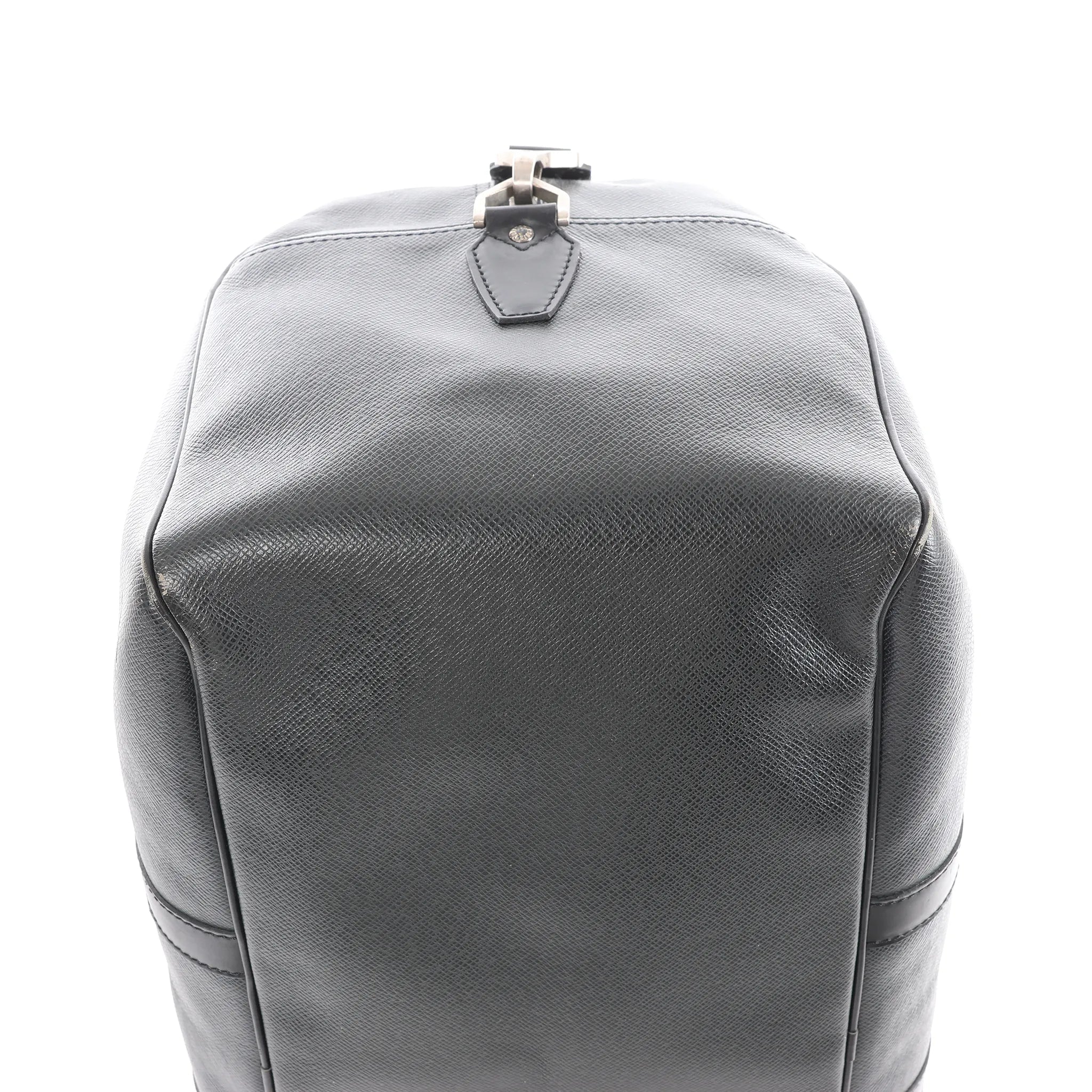 Louis Vuitton Kendall PM Taiga Leather Travel bag in Black M30122