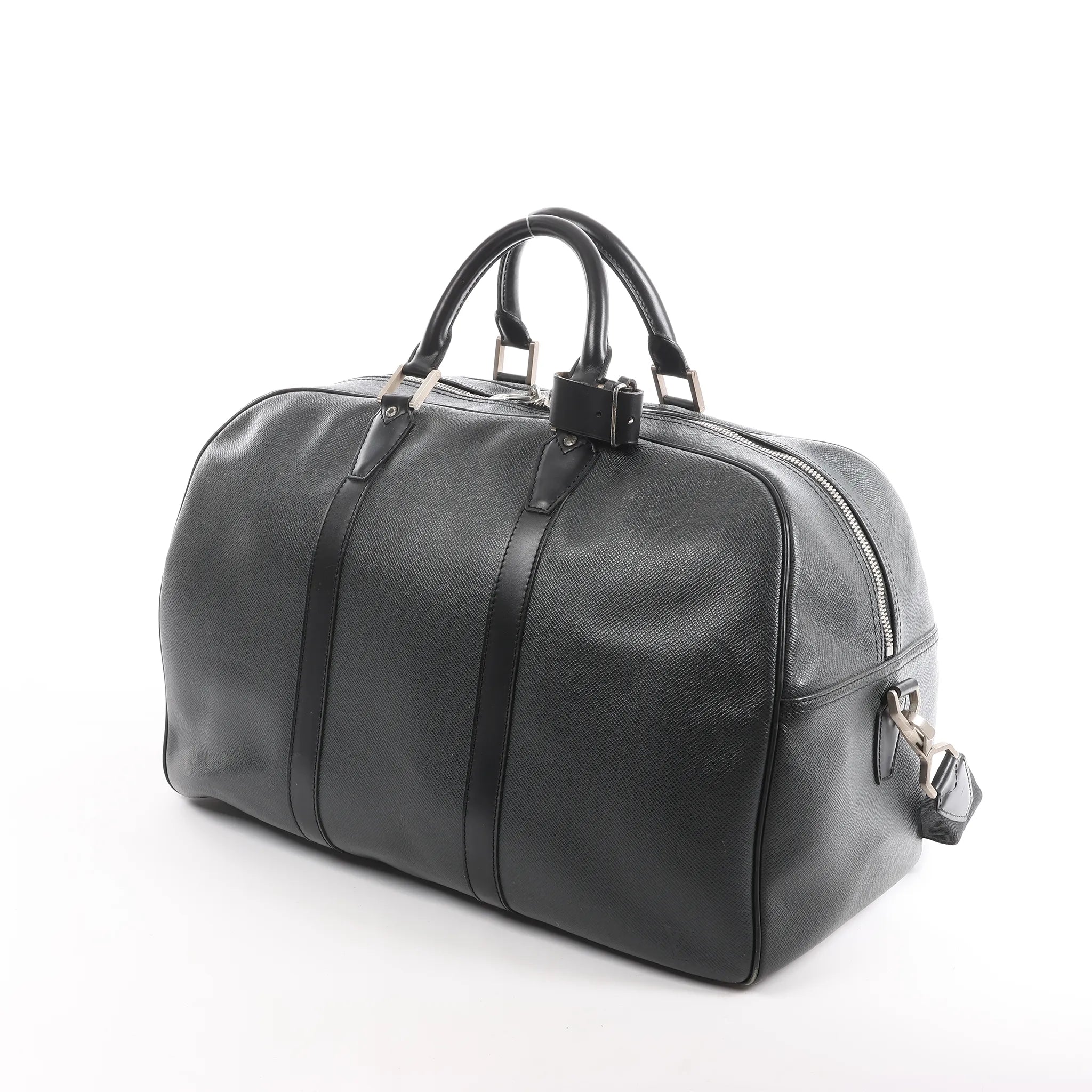 Louis Vuitton Kendall PM Taiga Leather Travel bag in Black M30122