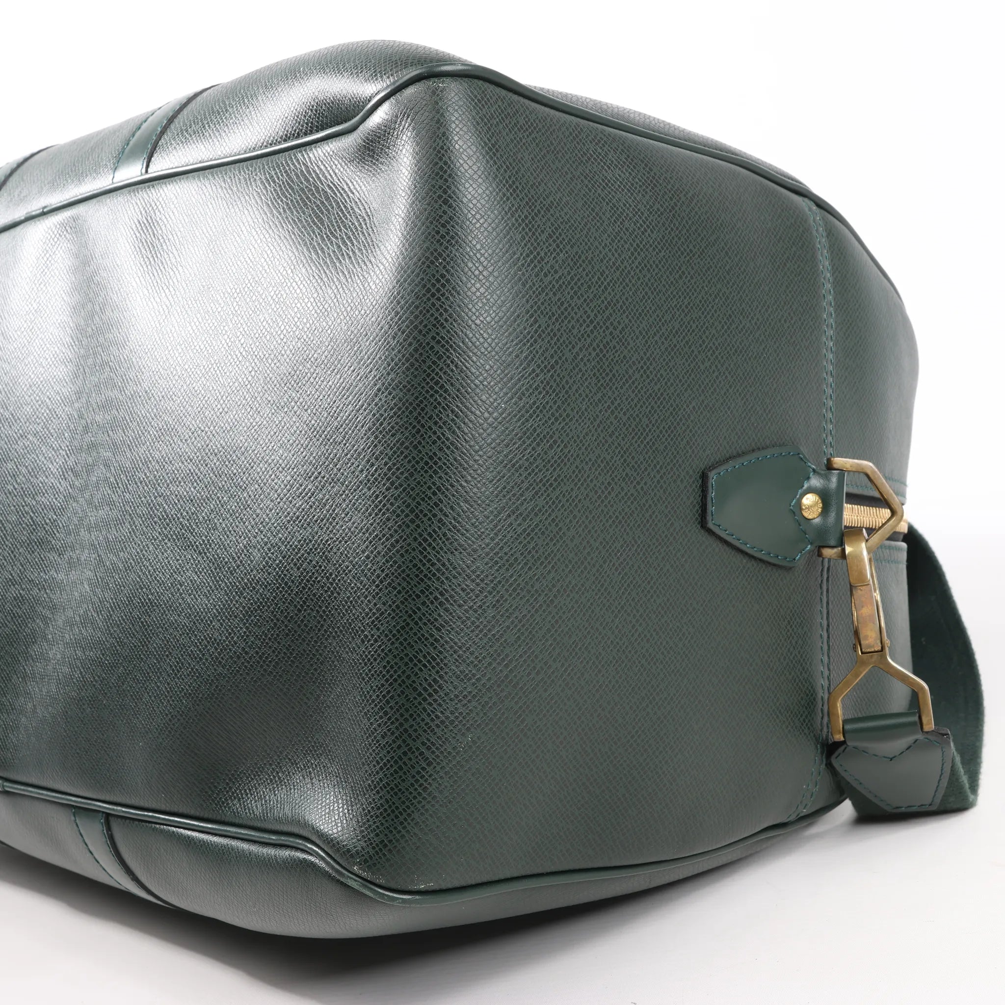 Louis Vuitton Kendall PM Taiga Leather Travel bag in Green M30124