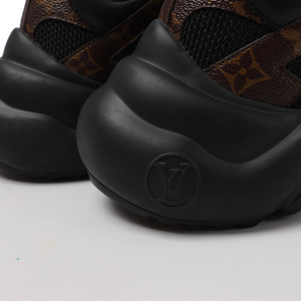 Louis Vuitton LV Archlight Monogram x Fabric Sneakers in Black × Brown GO0148, Size EU 40